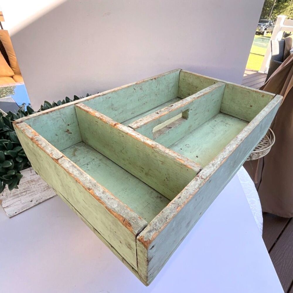 Incredible vintage primitive chippy green cutlery box wooden Shabby Cottage